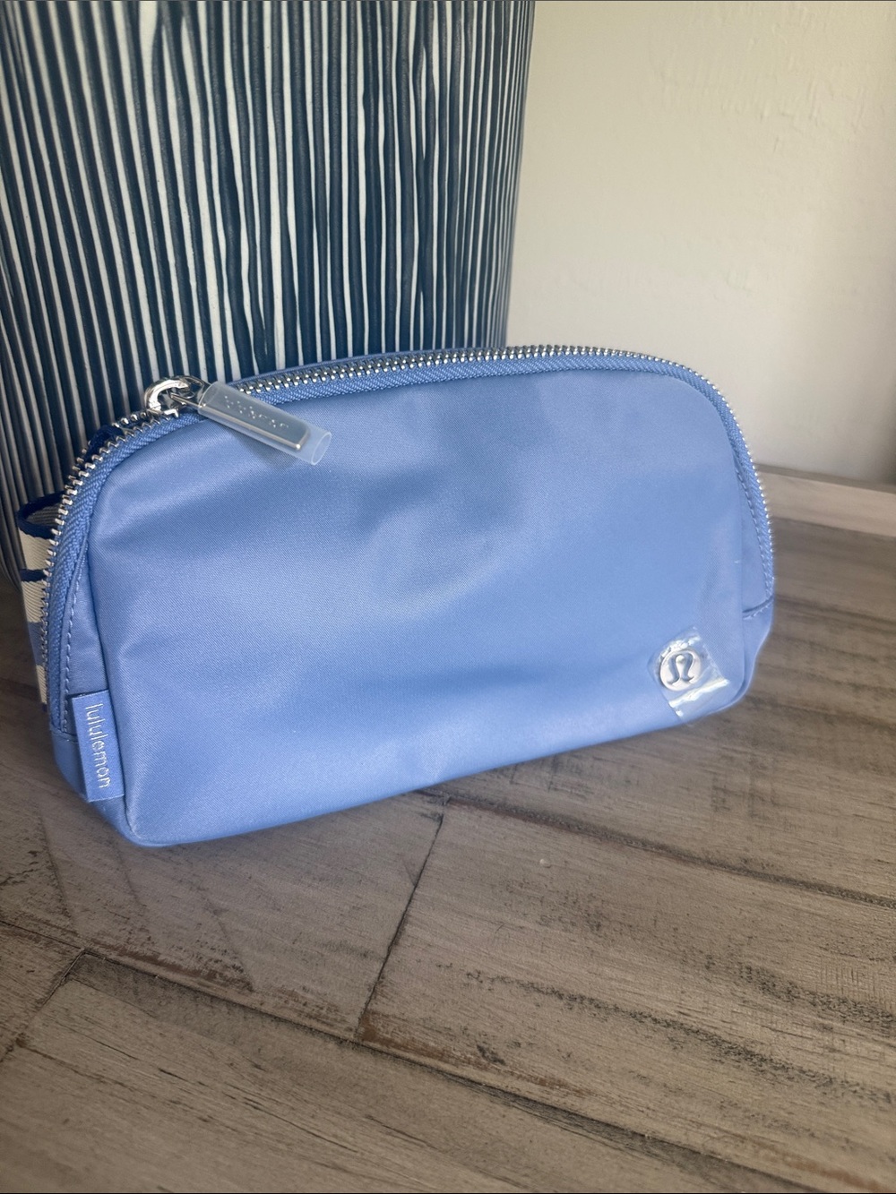 Lululemon Everywhere Belt Bag *Striped Wordmark - Picture 1 of 7